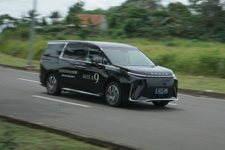 Maxus Tantang Persaingan MPV Listrik di Indonesia