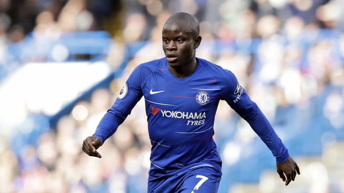 Peran Gelandang Bertahan Dalam Sepak Bola Modern