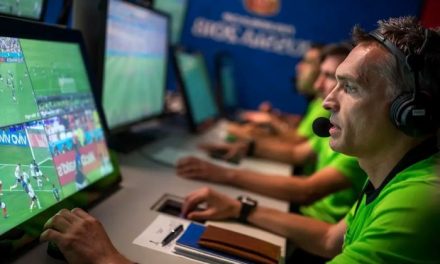 Peran Teknologi Dalam Dunia Sepak Bola