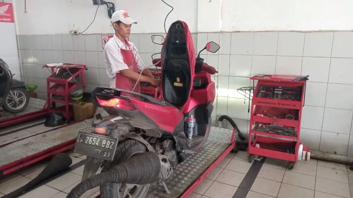 Perawatan Rutin Motor Injeksi Agar Tetap Prima