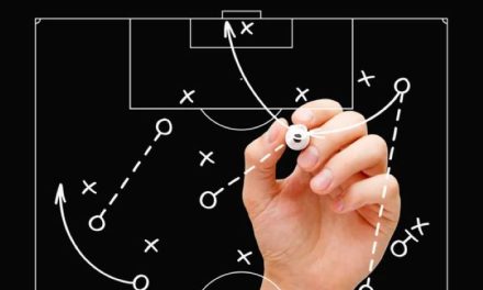 Strategi Pelatih Yang Mengubah Jalannya Pertandingan