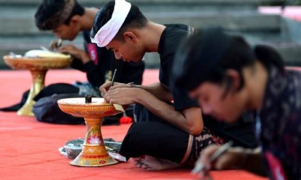 Tradisi Lokal Yang Mulai Dikenal Dunia Lewat Media Sosial